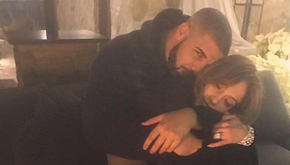 Jennifer Lopez and rapper Drake.jpg